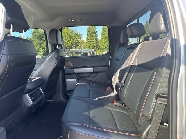 Used 2024 Ford F350 Lariat w/ Lariat Ultimate Package AWD/4WD image 10