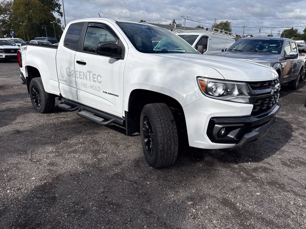 Used 2022 Chevrolet Colorado Z71 w/ Trail Boss Package AWD/4WD image 3