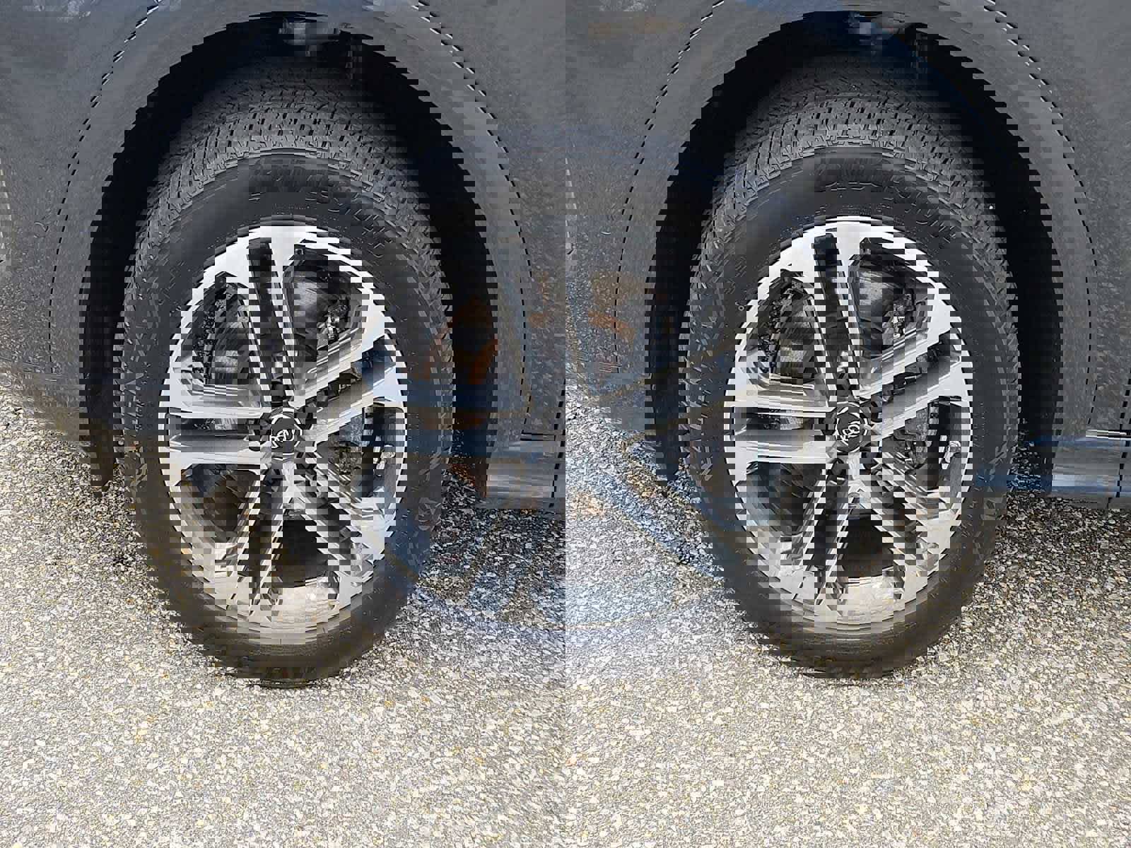 Certified 2025 Audi Q5 Premium w/ Convenience Package image 2