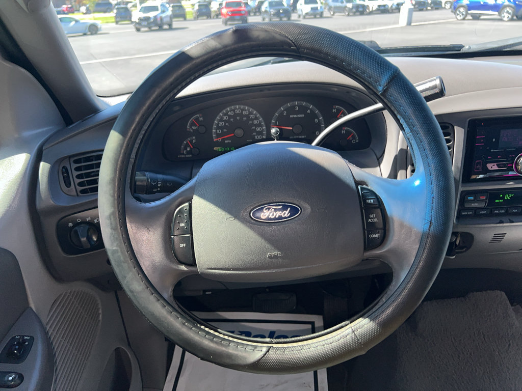 Used 2003 Ford F150 Lariat AWD/4WD image 9