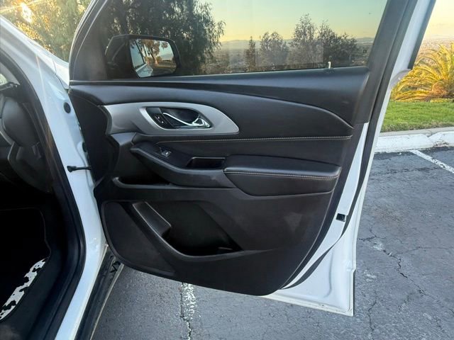 Used 2019 Chevrolet Traverse LS image 9