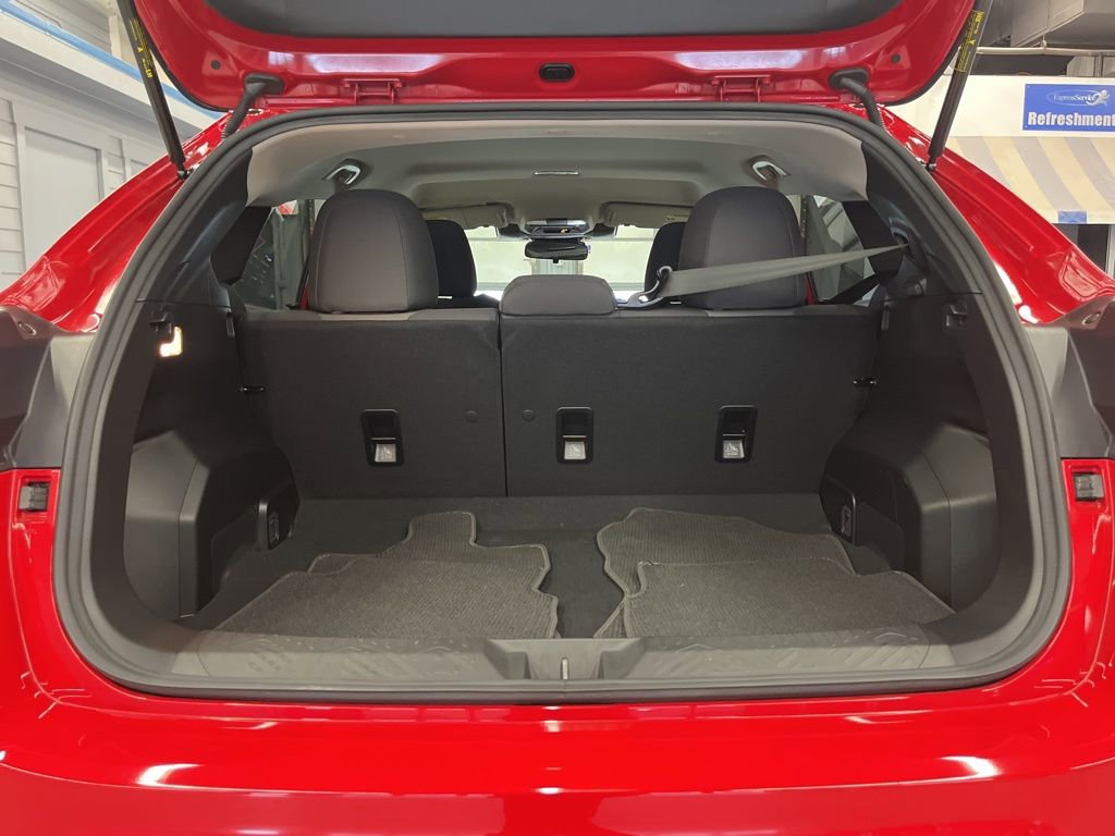 Certified 2025 Subaru Crosstrek 2.0i image 39