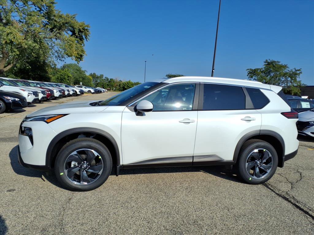 New 2026 Nissan Rogue SV image 4