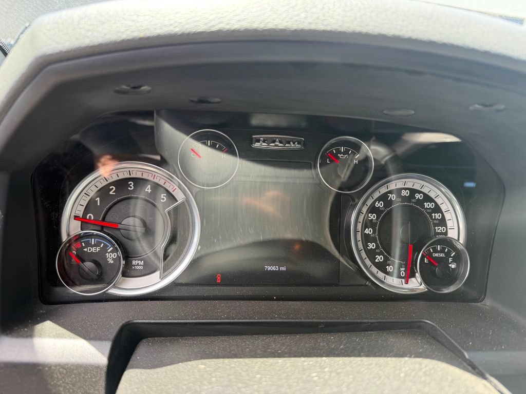Used 2017 RAM 3500 Big Horn AWD/4WD image 13