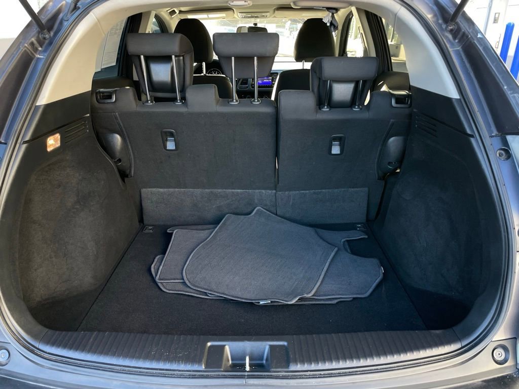 Certified 2017 Honda HR-V LX image 37