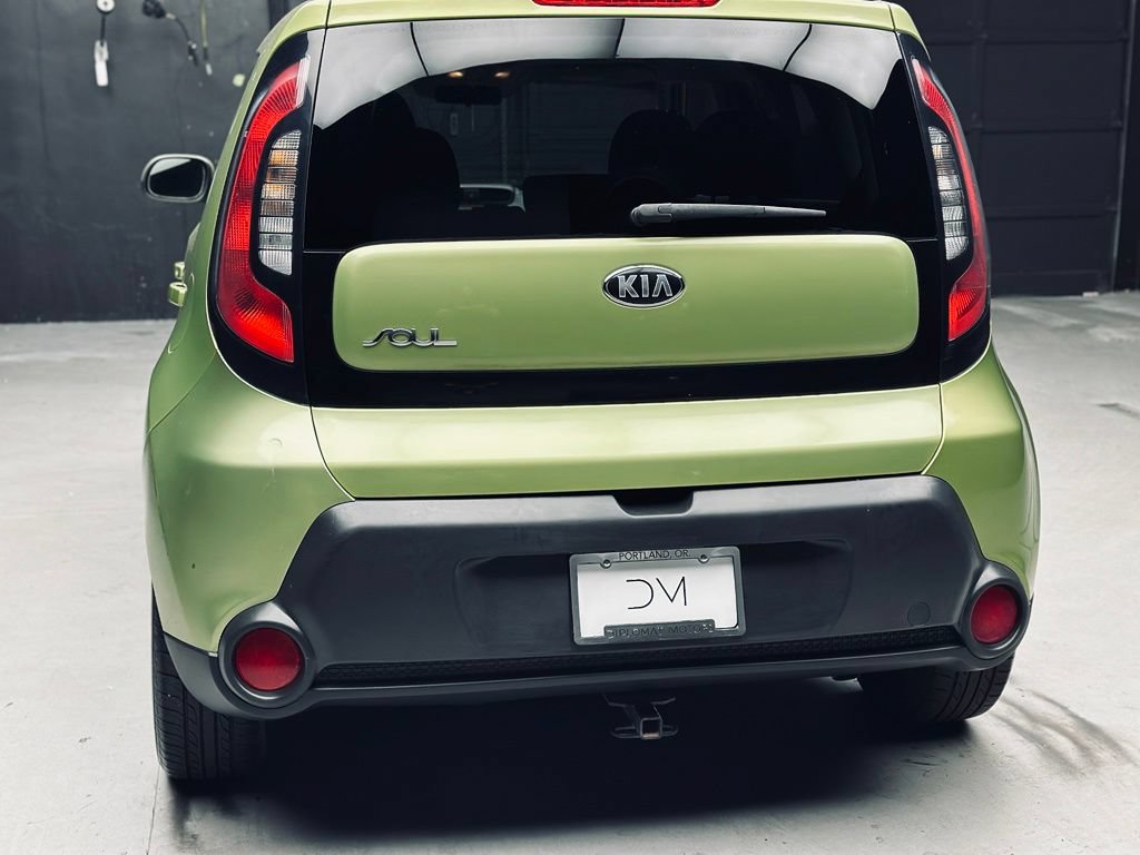 Used 2014 Kia Soul FWD image 16