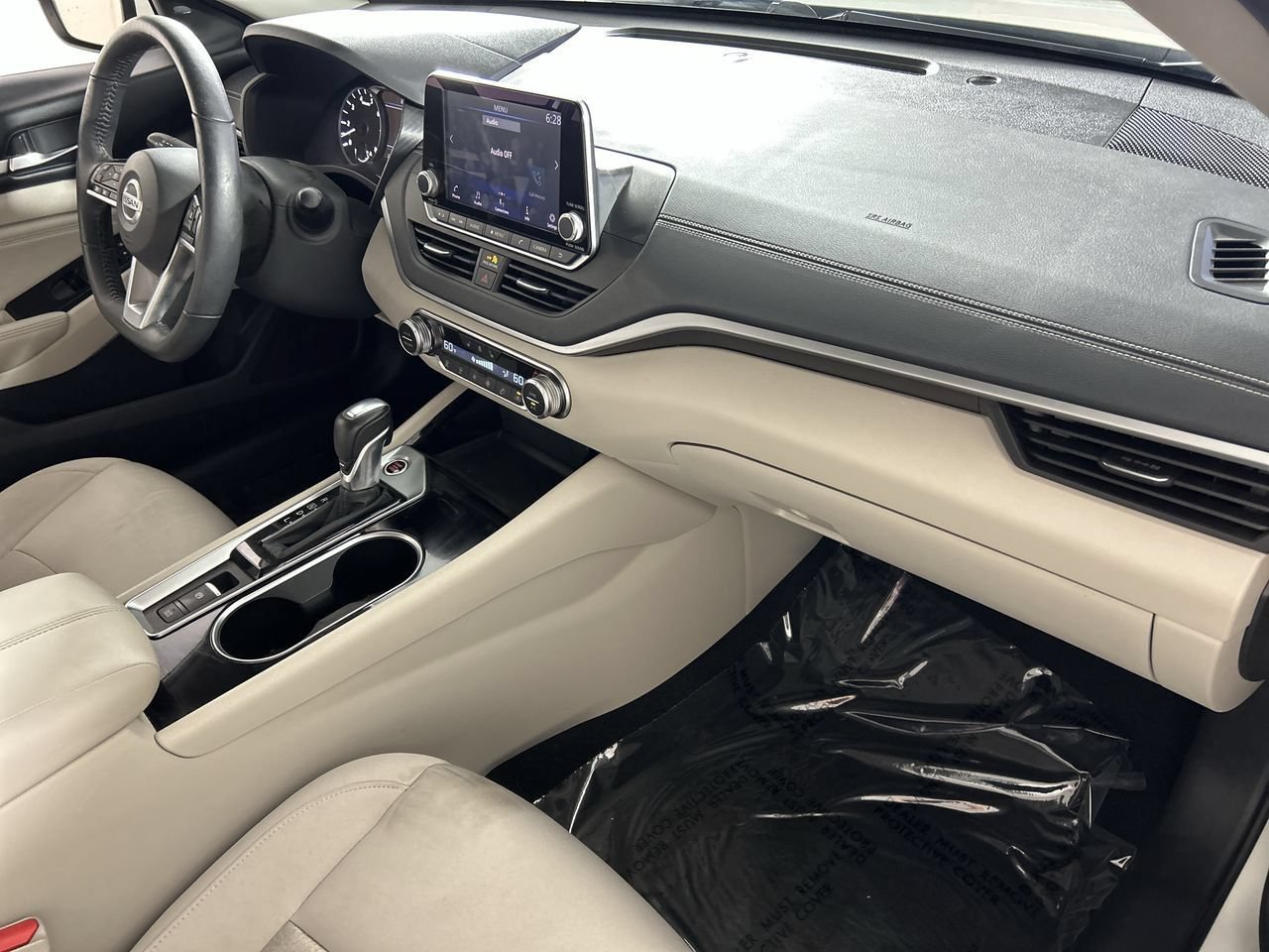 Used 2020 Nissan Altima 2.5 SV FWD image 27