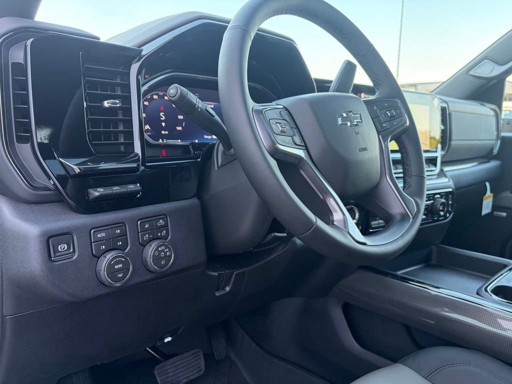New 2026 Chevrolet Silverado 2500 ZR2 AWD/4WD image 16