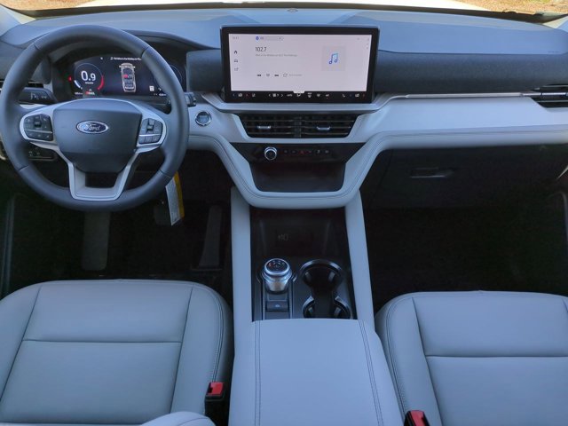 New 2026 Ford Explorer Active w/ Active Comfort Package image 15