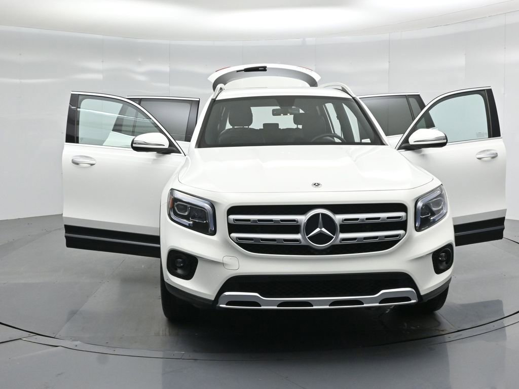 Used 2021 Mercedes-Benz GLB 250 image 34