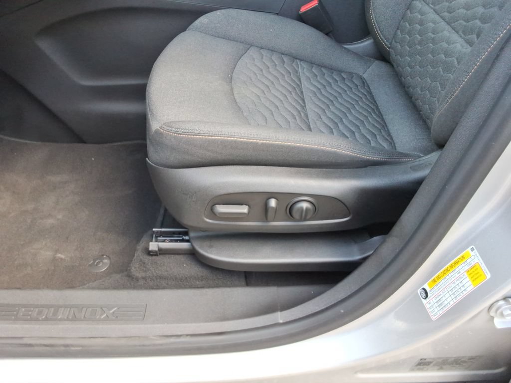 Certified 2020 Chevrolet Equinox LT FWD image 24