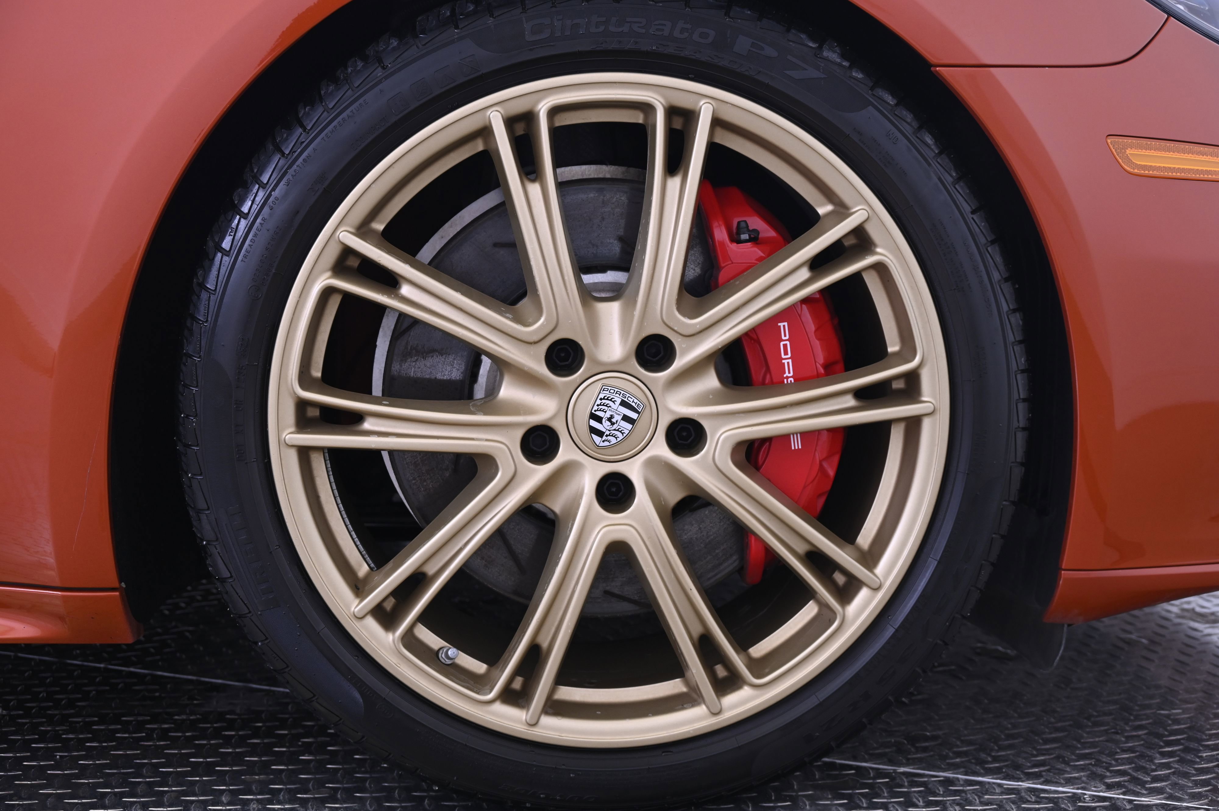 Used 2023 Porsche Panamera GTS image 14