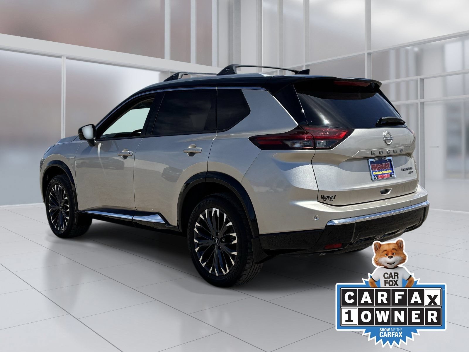 Certified 2026 Nissan Rogue Platinum w/ Platinum Premium Package AWD/4WD image 4