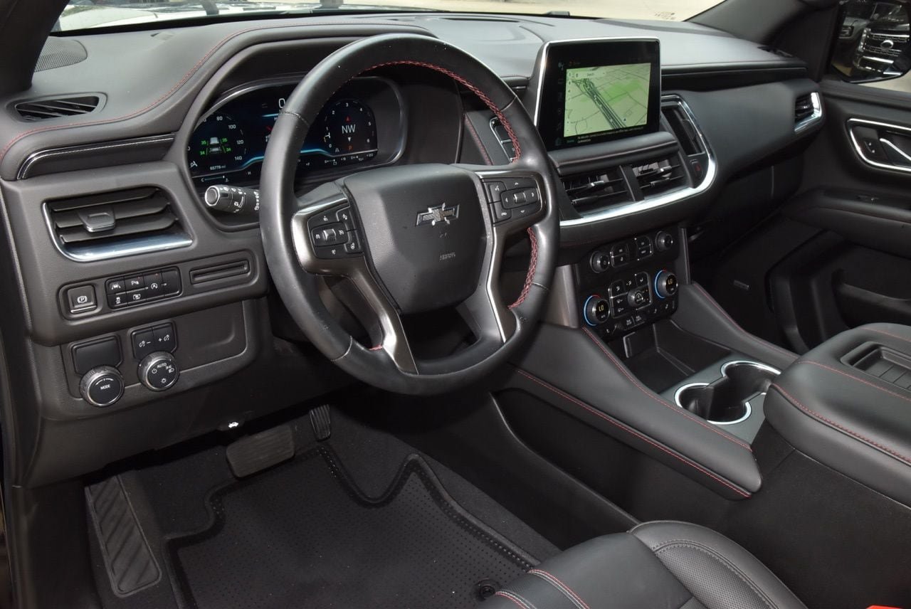 Used 2024 Chevrolet Tahoe RST w/ Luxury Package RWD image 34