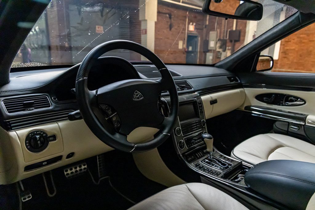 Used 2009 Maybach 62 S RWD image 82