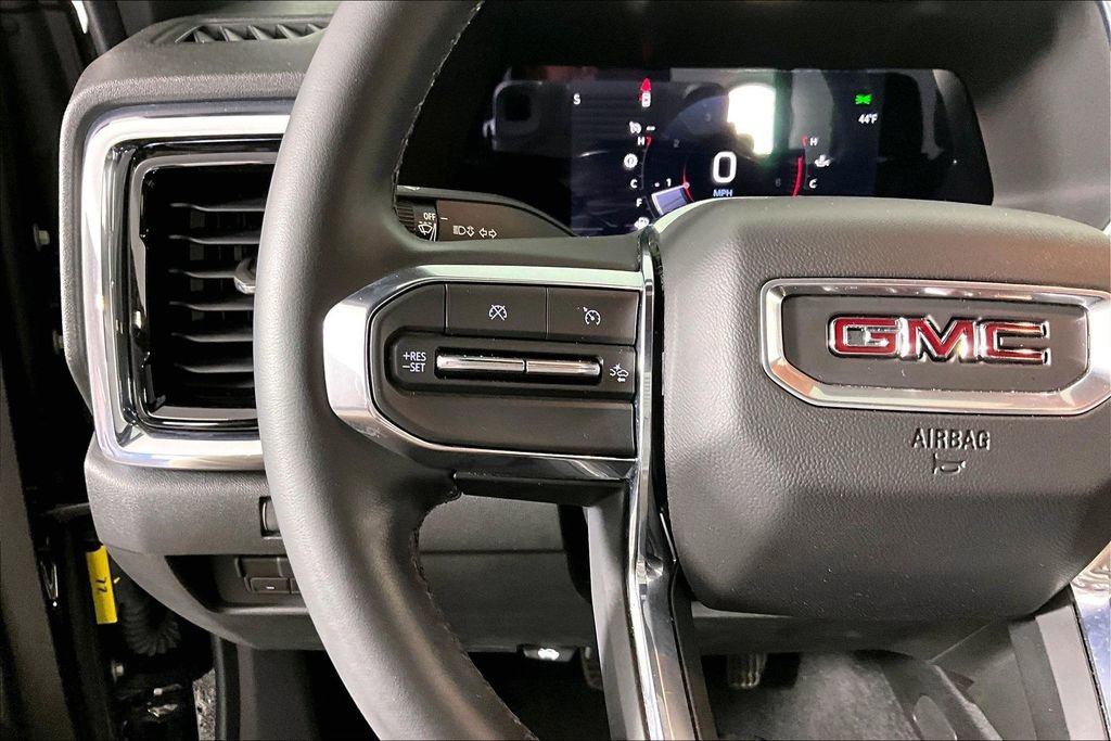 Used 2023 GMC Canyon Elevation w/ Convenience Package image 12