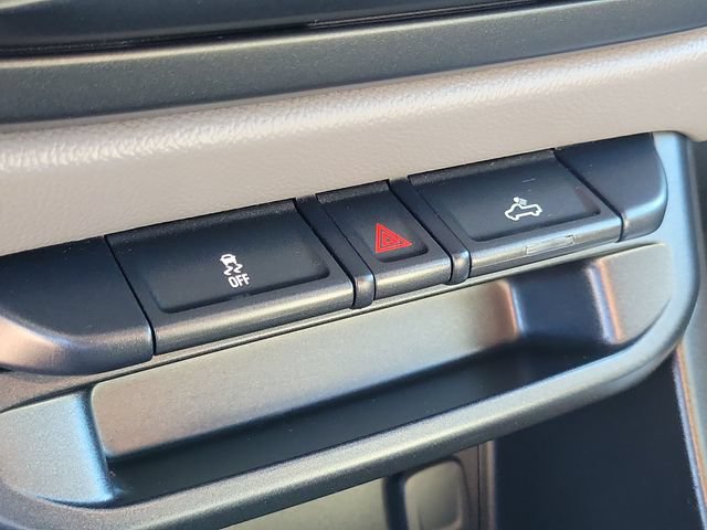 Used 2018 Chevrolet Colorado W/T w/ WT Convenience Package AWD/4WD image 22