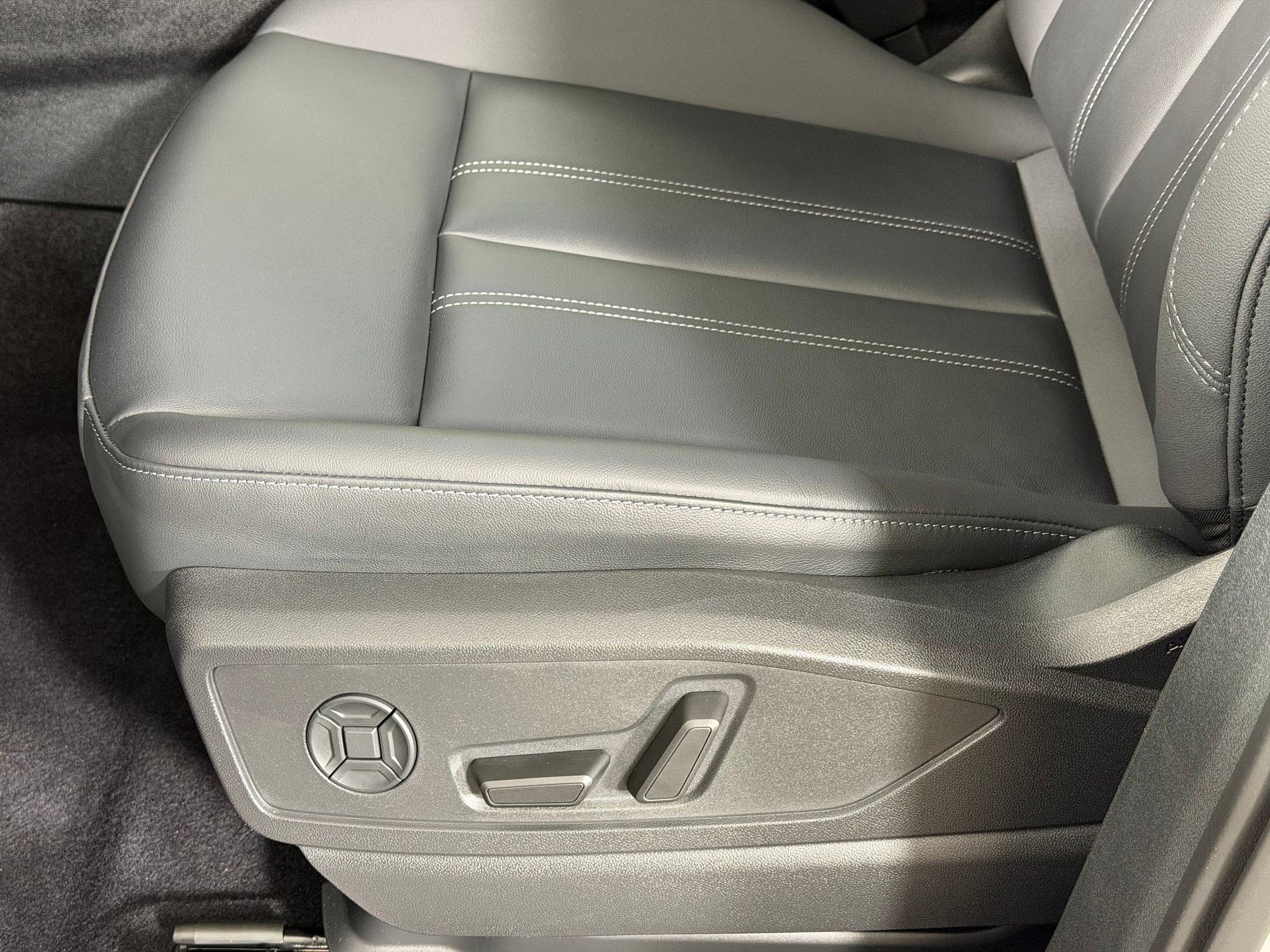 New 2026 Audi Q5 Premium Plus AWD/4WD image 15