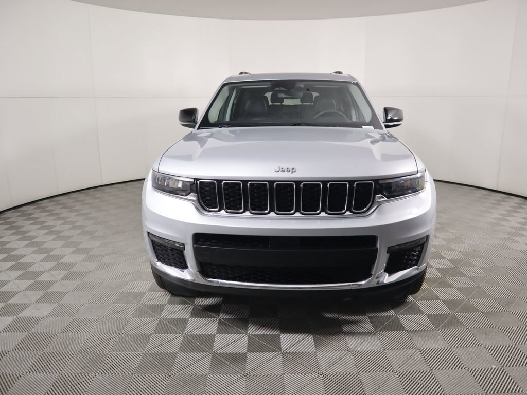 Used 2024 Jeep Grand Cherokee L Limited image 2
