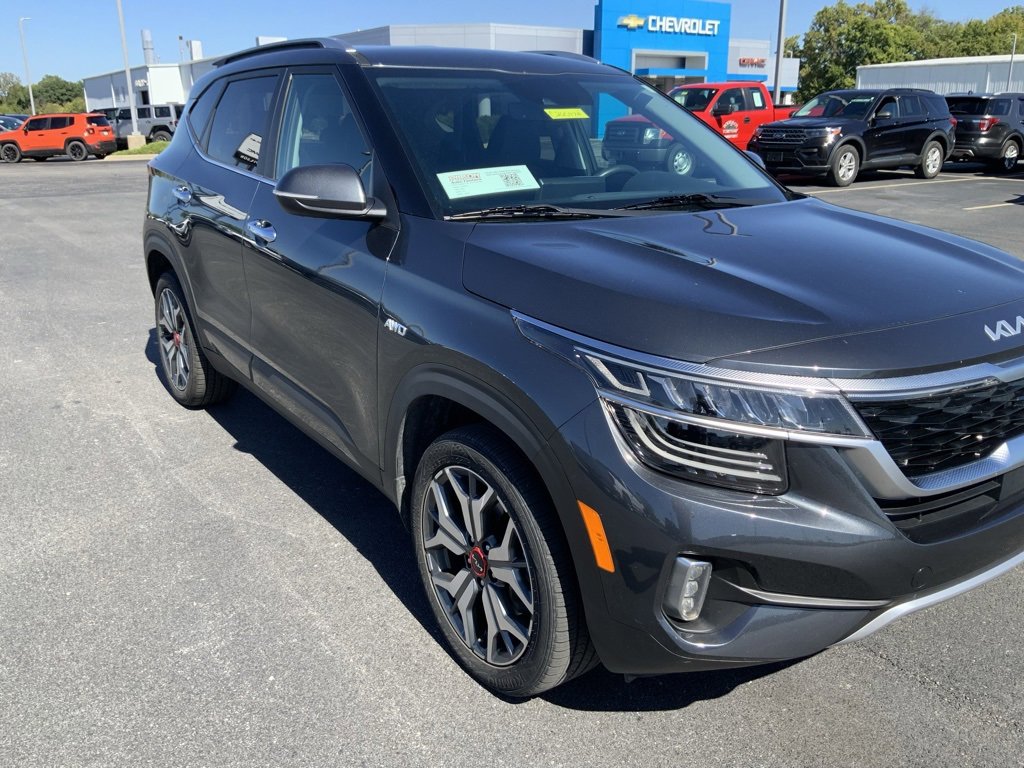 Used 2023 Kia Seltos SX image 15