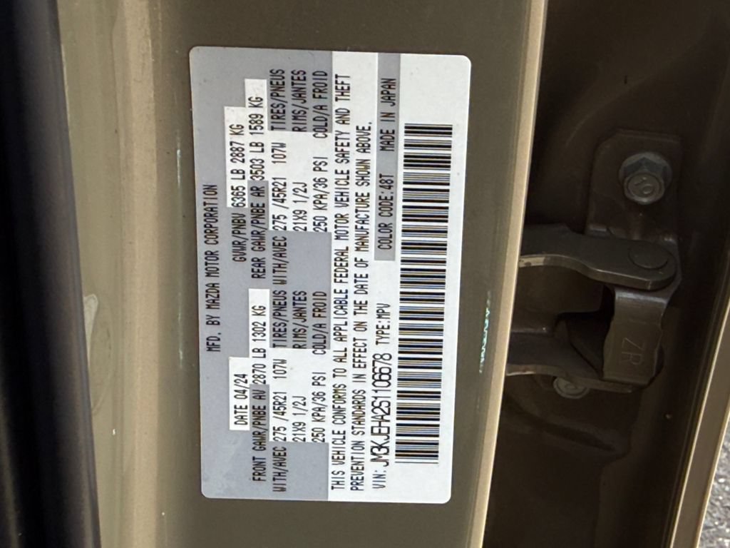 Used 2025 MAZDA CX-70 Plug-In Hybrid w/ Premium Plus AWD/4WD image 29