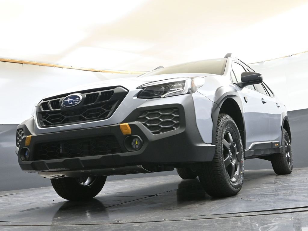 Used 2025 Subaru Outback Wilderness image 37