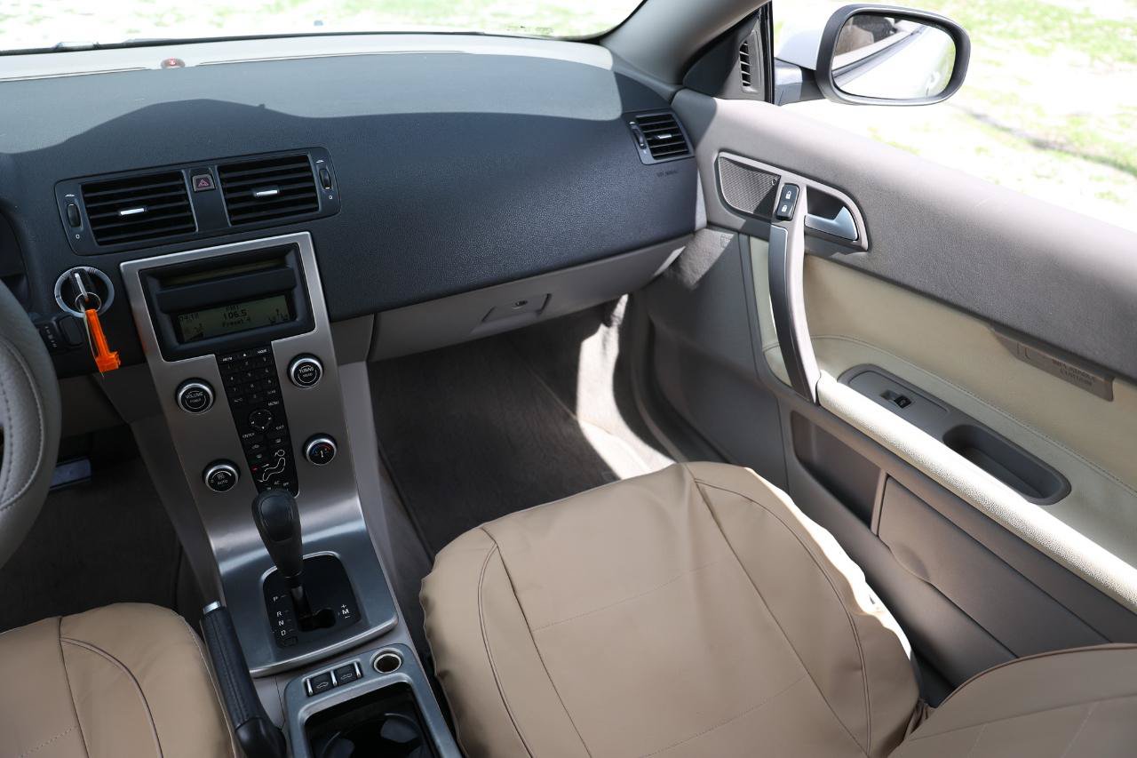 Used 2008 Volvo C70 T5 FWD image 22