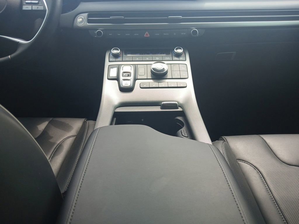 Used 2024 Hyundai Palisade SEL FWD image 11