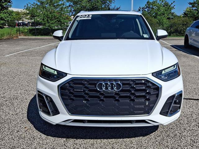 Certified 2023 Audi Q5 2.0T Premium Plus w/ Premium Plus Package AWD/4WD image 2