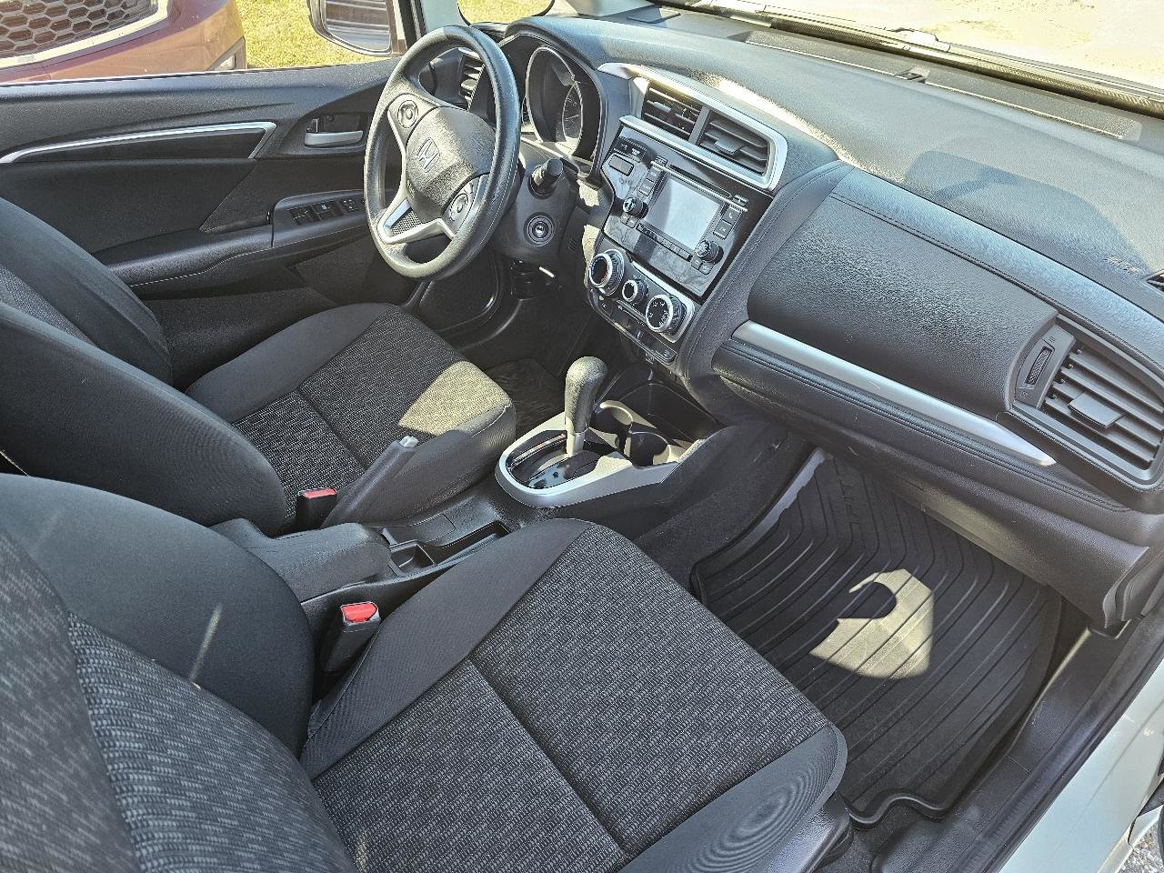 Used 2017 Honda Fit LX image 16