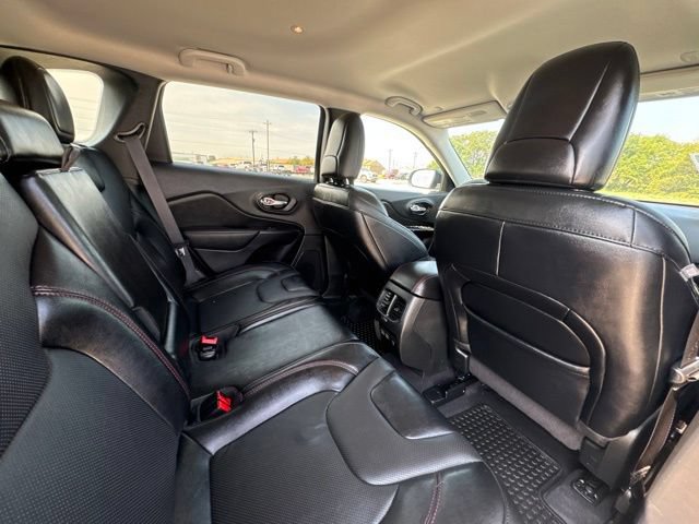 Used 2022 Jeep Cherokee Trailhawk w/ Sound & Nav Group AWD/4WD image 22