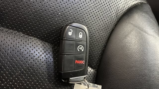 Used 2018 Dodge Journey GT w/ Nav & Sun Group AWD/4WD image 21