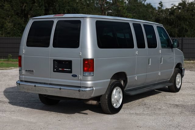 Used 2008 Ford E-350 and Econoline 350 XLT RWD image 14