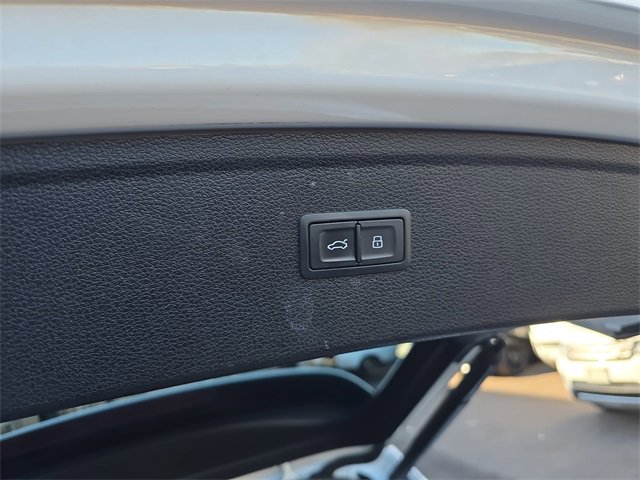 Used 2021 Audi Q5 2.0T Premium Plus image 16