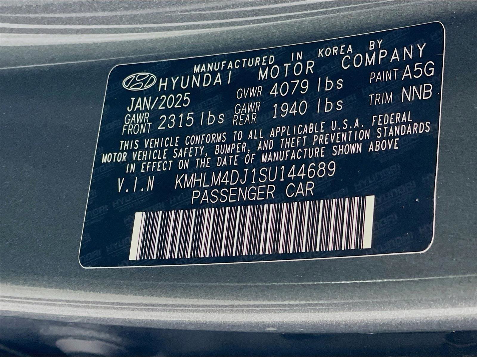 Certified 2025 Hyundai Elantra SEL FWD image 33