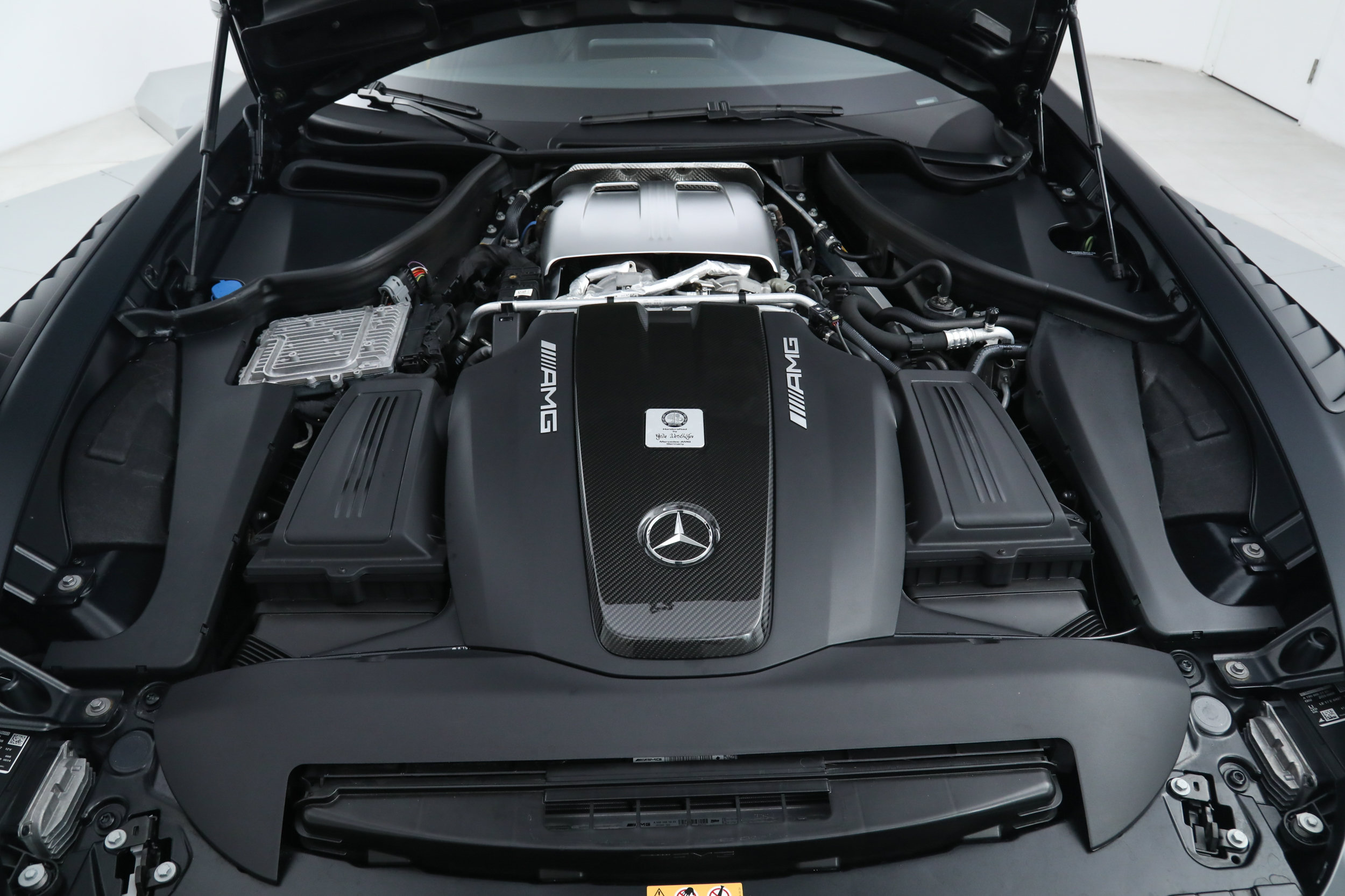 Used 2020 Mercedes-Benz AMG GT R image 38