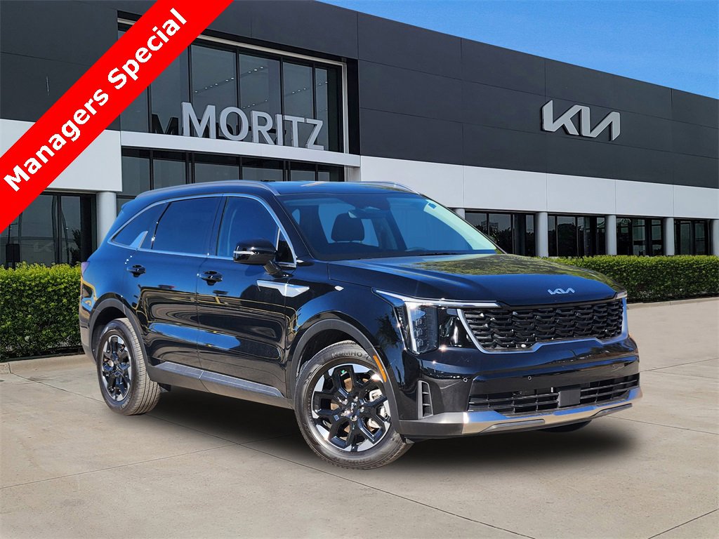 New 2025 Kia Sorento S image 1