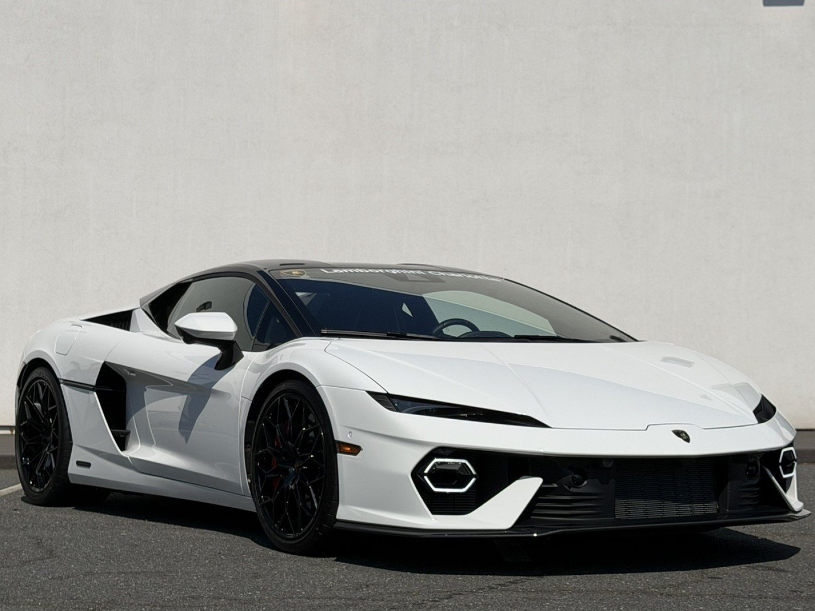 Used 2026 Lamborghini Temerario AWD/4WD image 30