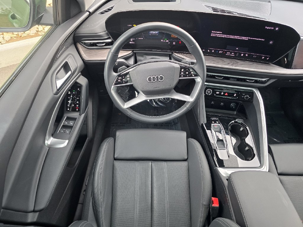 Certified 2025 Audi Q5 Prestige AWD/4WD image 18