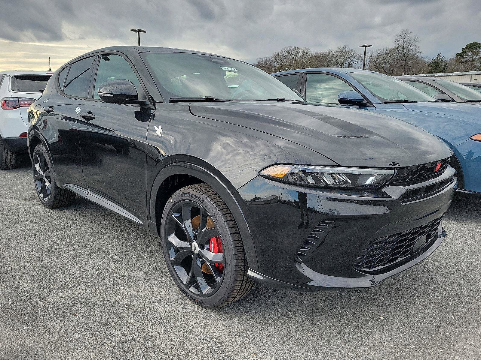 New 2024 Dodge Hornet R/T Plus w/ Track Pack image 2