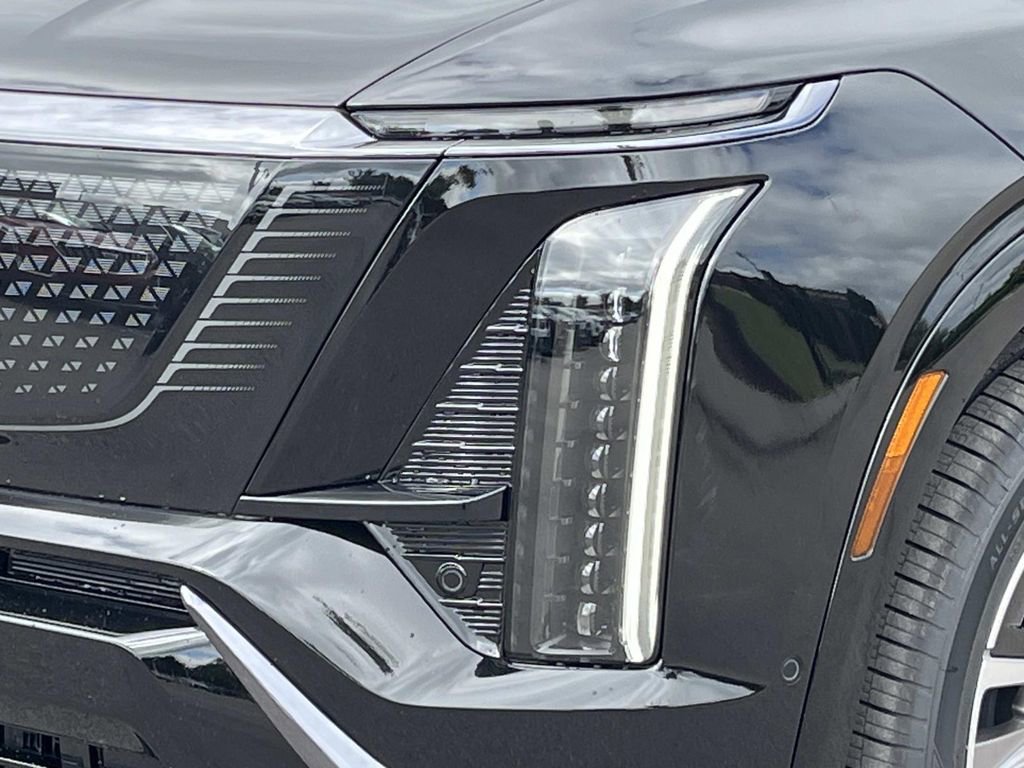 New 2026 Cadillac Vistiq Sport image 9