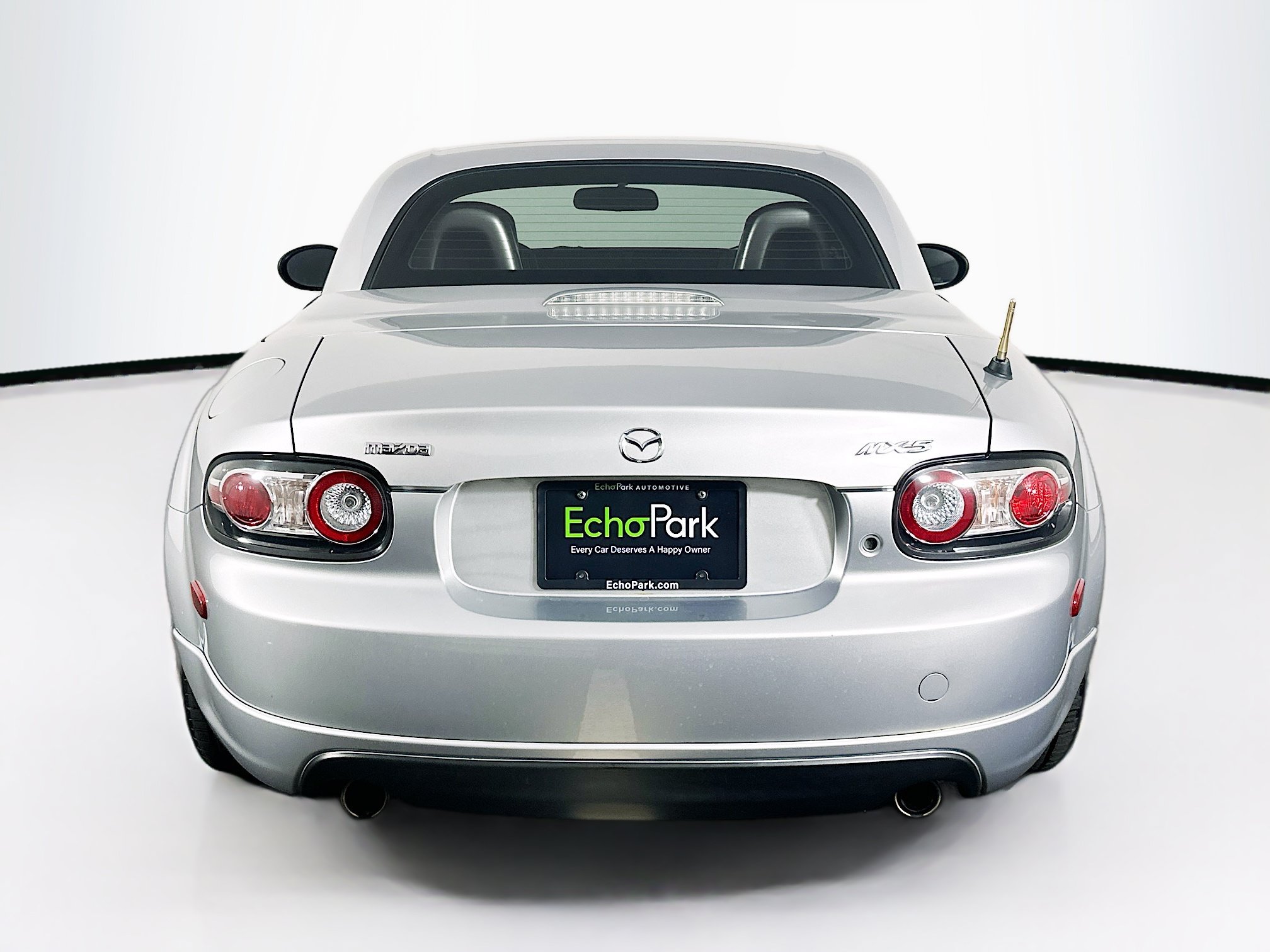 Used 2008 MAZDA MX-5 Miata Grand Touring w/ Appearance Pkg RWD image 7