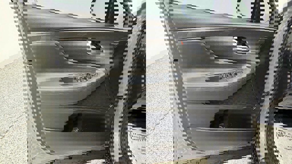 Used 2022 Hyundai Santa Fe XRT image 10