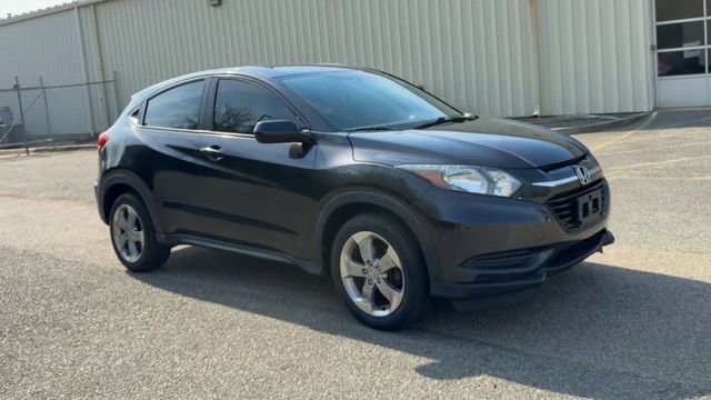 Used 2018 Honda HR-V LX image 4