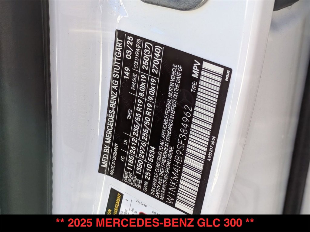Certified 2025 Mercedes-Benz GLC 300 4MATIC image 35