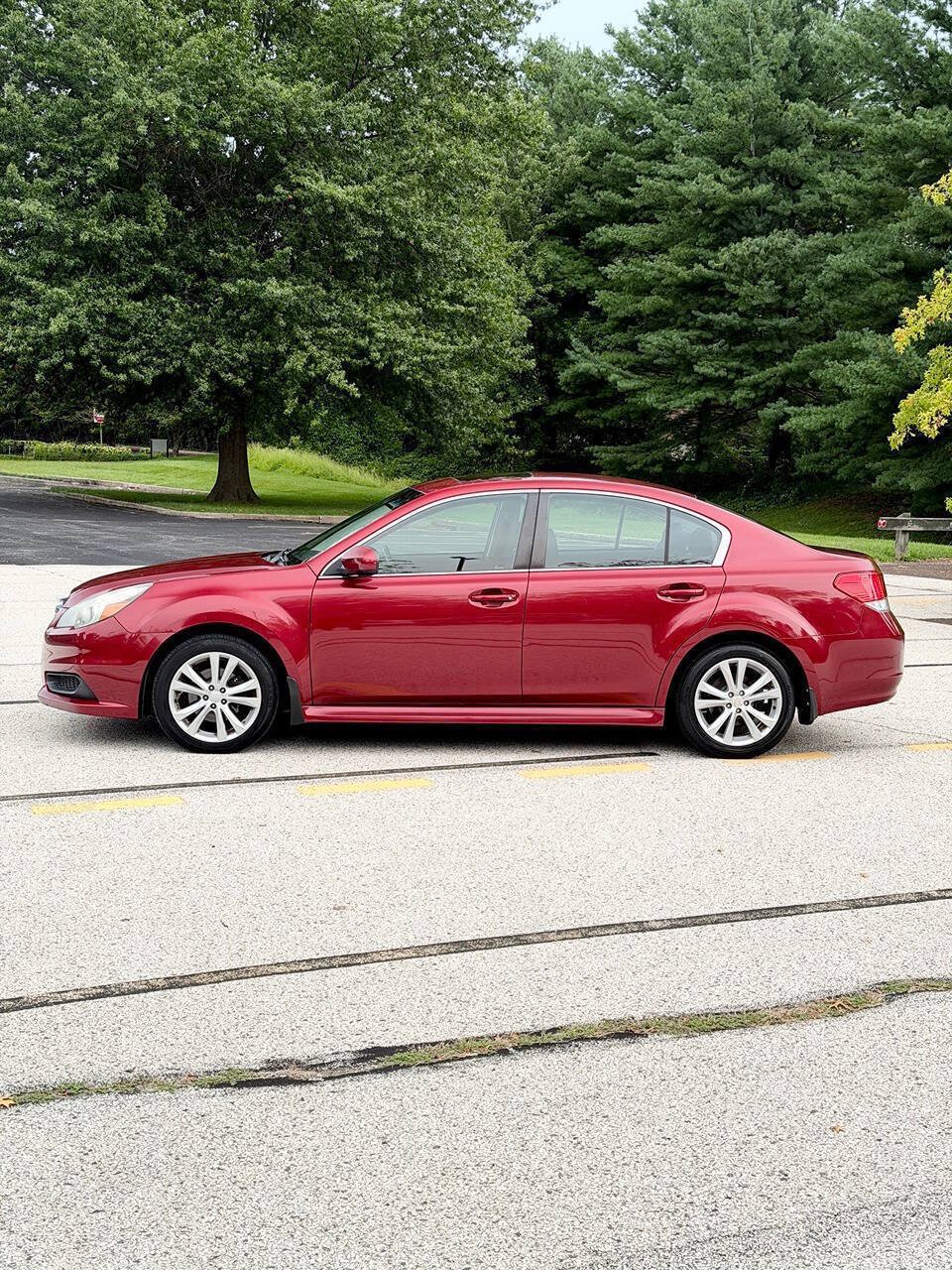 Used 2013 Subaru Legacy 2.5i Premium AWD/4WD image 5