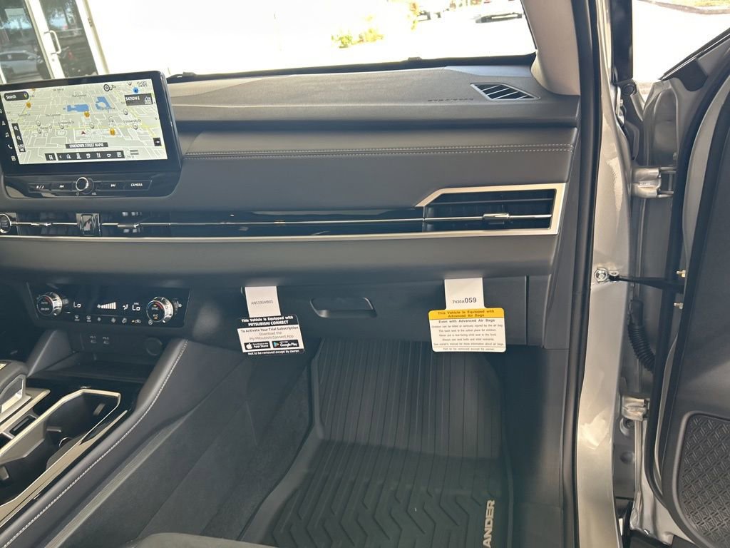 New 2026 Mitsubishi Outlander SE image 22