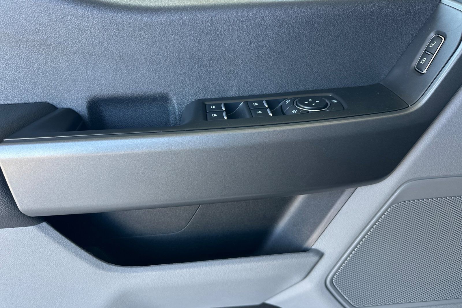 New 2026 Ford F250 XLT w/ 360-Degree Camera Package image 11