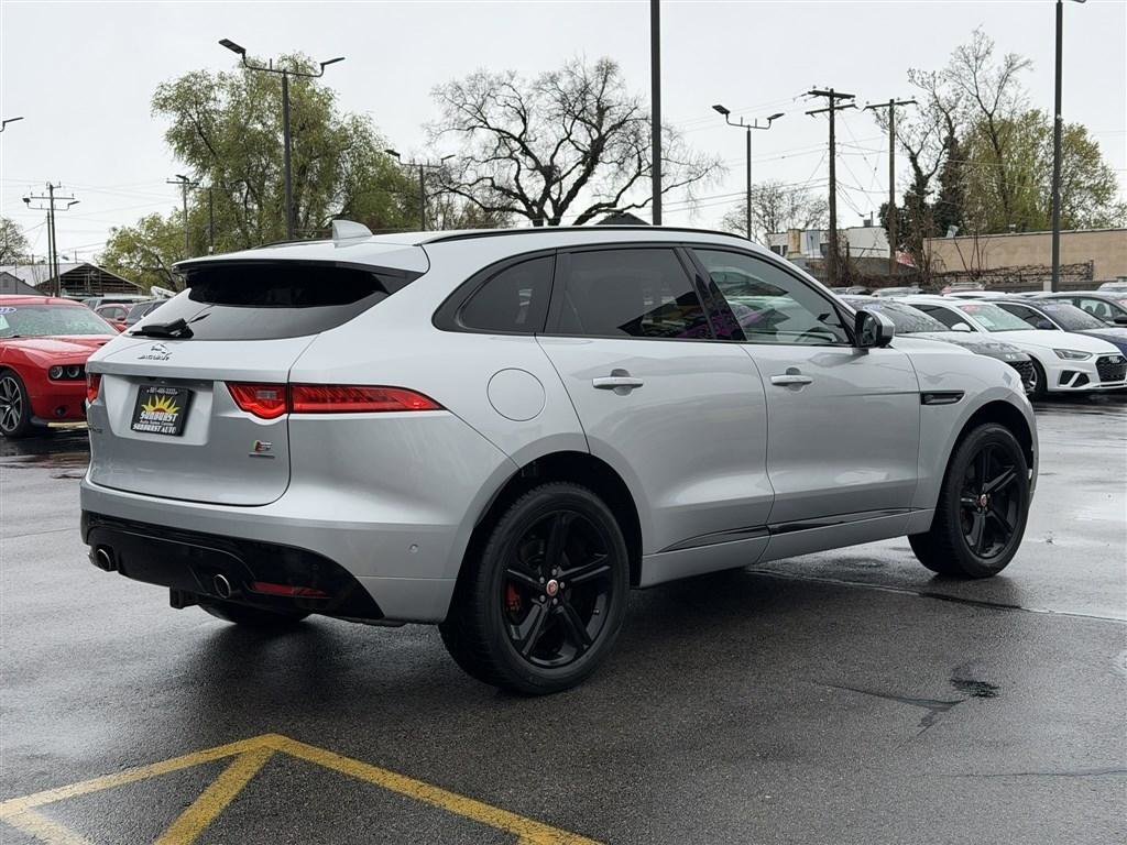 Used 2017 Jaguar F-PACE S AWD/4WD image 7