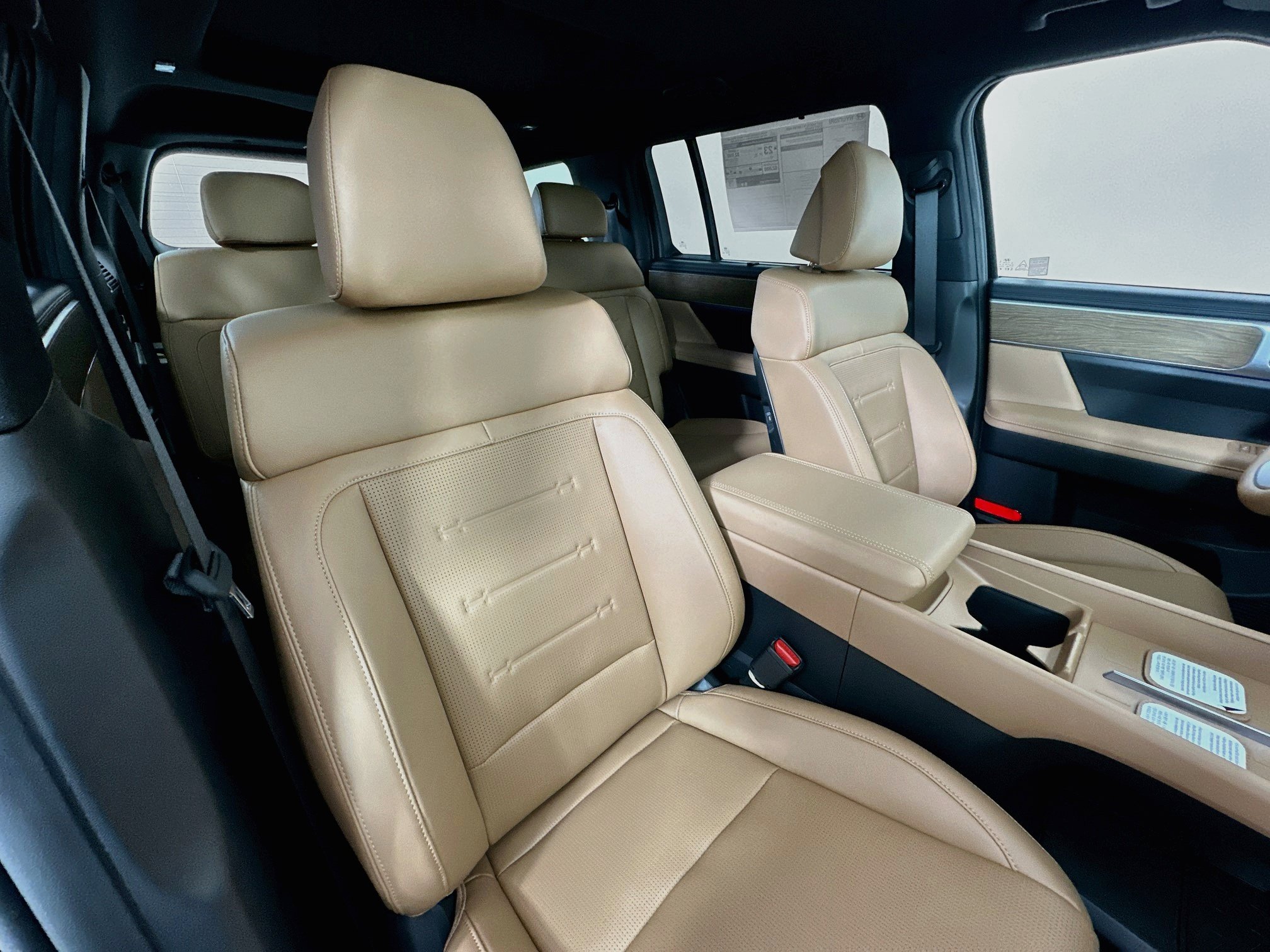 New 2027 Hyundai Santa Fe Limited AWD/4WD image 29